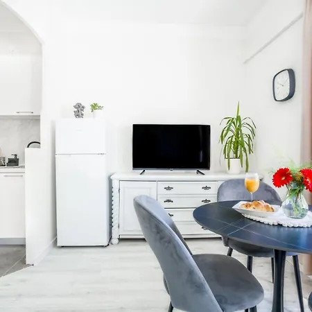 Apartamento Leona Lux With Terrace & Free Parking Zadar