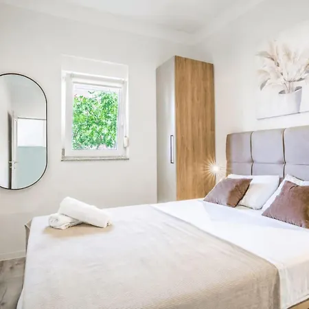 Leona Lux With Terrace & Free Parking * Zadar