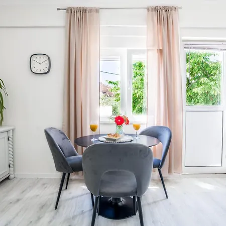 Leona Lux With Terrace & Free Parking Apartamento *