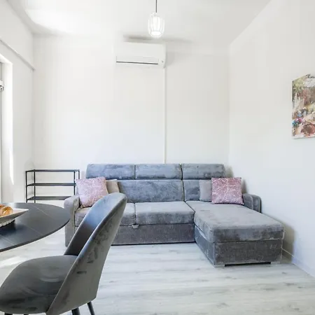 Apartamento Leona Lux With Terrace & Free Parking Zadar